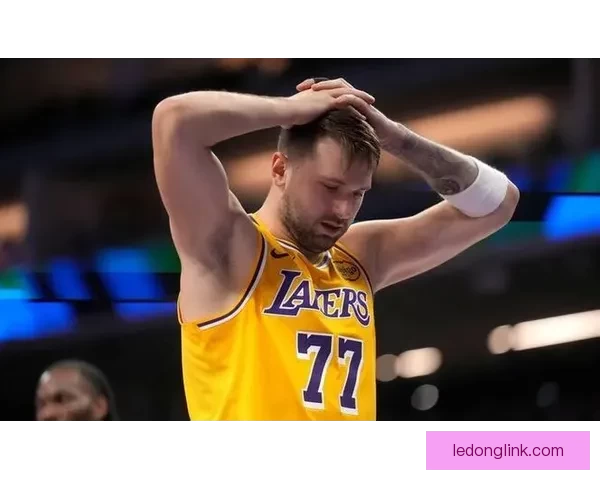 NBA3月最佳评选启动 湖人冲击最佳球队 东契奇能否力压群雄获最佳球员