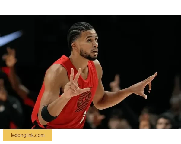 卡马拉半场6中6砍下23分创个人新高 成队史近20年来第二位达到这一数据球员